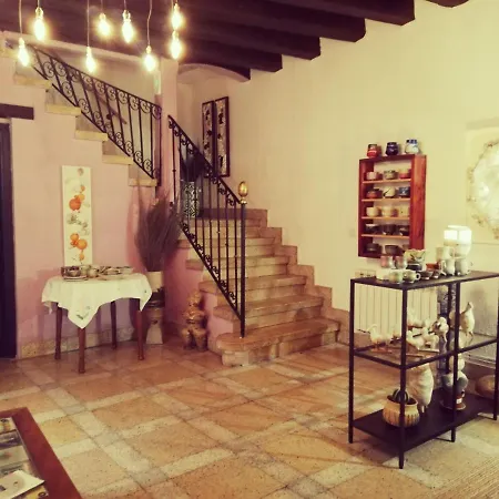 La Solana, Y Alfarería 4*