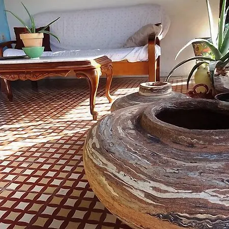 La Solana, Y Alfarería Casa de hóspedes