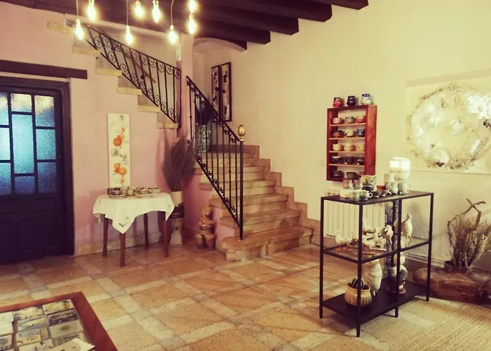 La Solana, Y Alfareria 4*