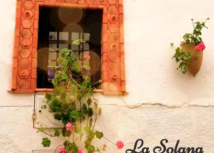 La Solana, Y Alfareria 게스트하우스