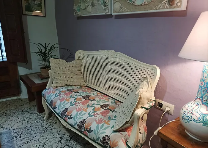 La Solana, Y Alfareria 게스트하우스 4*