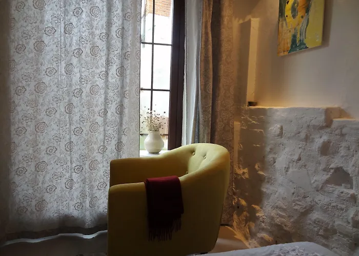 La Solana, Y Alfareria 게스트하우스 4*